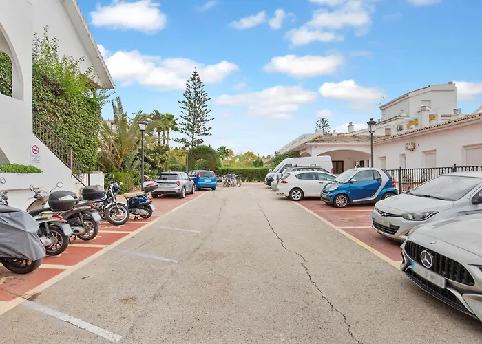 Golden Mile Lux Sea View With Balcony