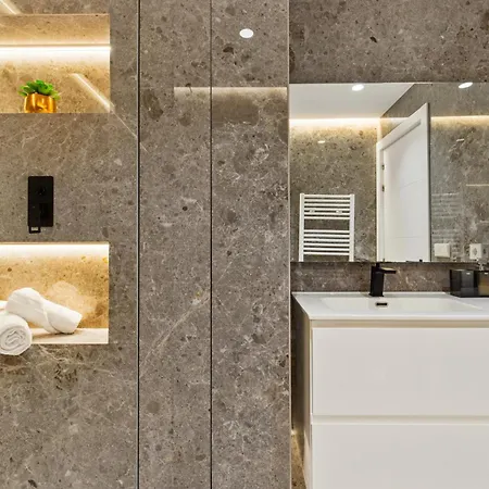 Apartment Golden Mile Lux Sea View With Balcony