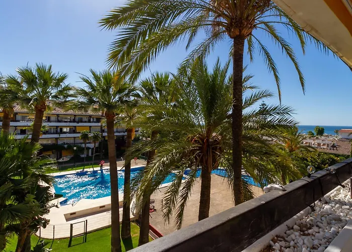 Lägenhet Golden Mile Lux Sea View With Balcony