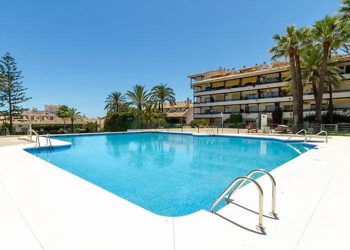 Golden Mile Lux Sea View With Balcony