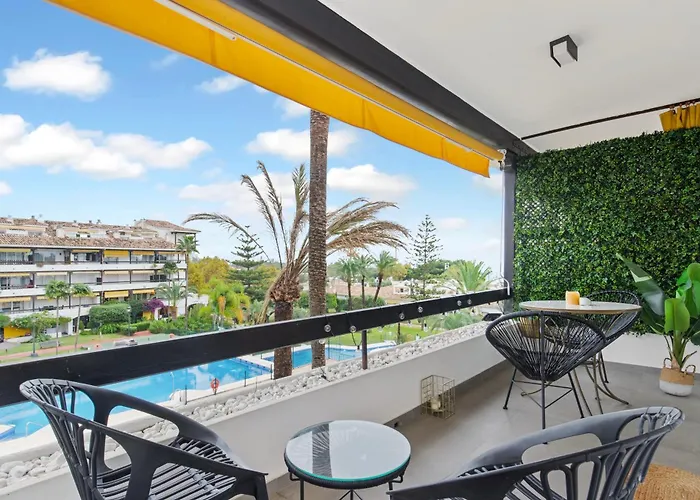 Apartman Golden Mile Lux Sea View With Balcony