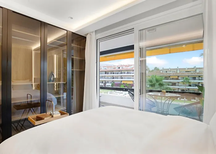 Golden Mile Lux Sea View With Balcony * 马尔韦利亚